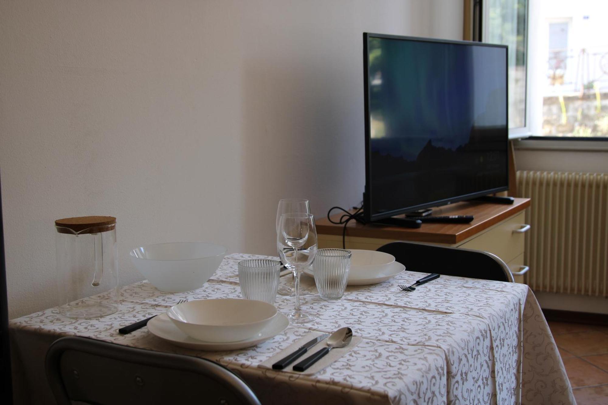 Casa Alba Chiara Appartement Triëst Buitenkant foto